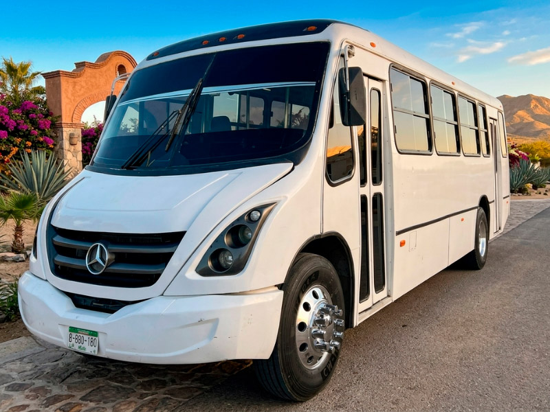 Express Bus - vehículo Boxer seminuevo MB